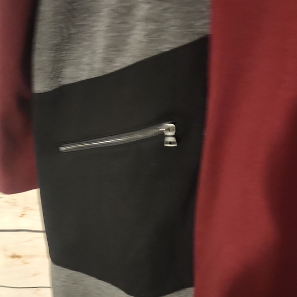 BCBGMaxAzria Burgundy and Blue Long Sleeve Dress - Picture 4 of 6